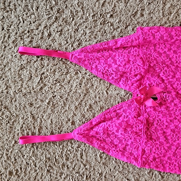 Victoria’s Secret Hot Pink Lace Slip Dress. Sz: XS. Adjust. Straps. Looks GREAT! - Picture 2 of 12